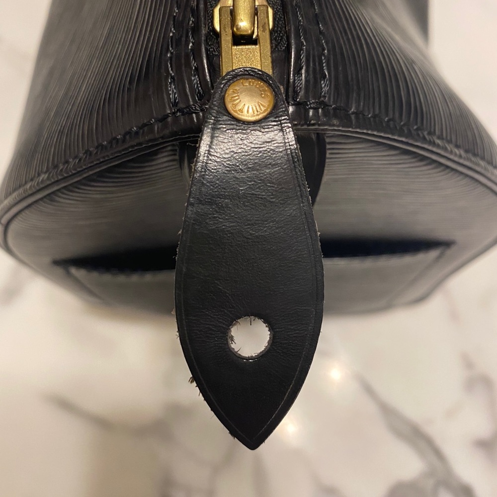 Louis Vuitton Speedy 30 Epi - Picture 14 of 16
